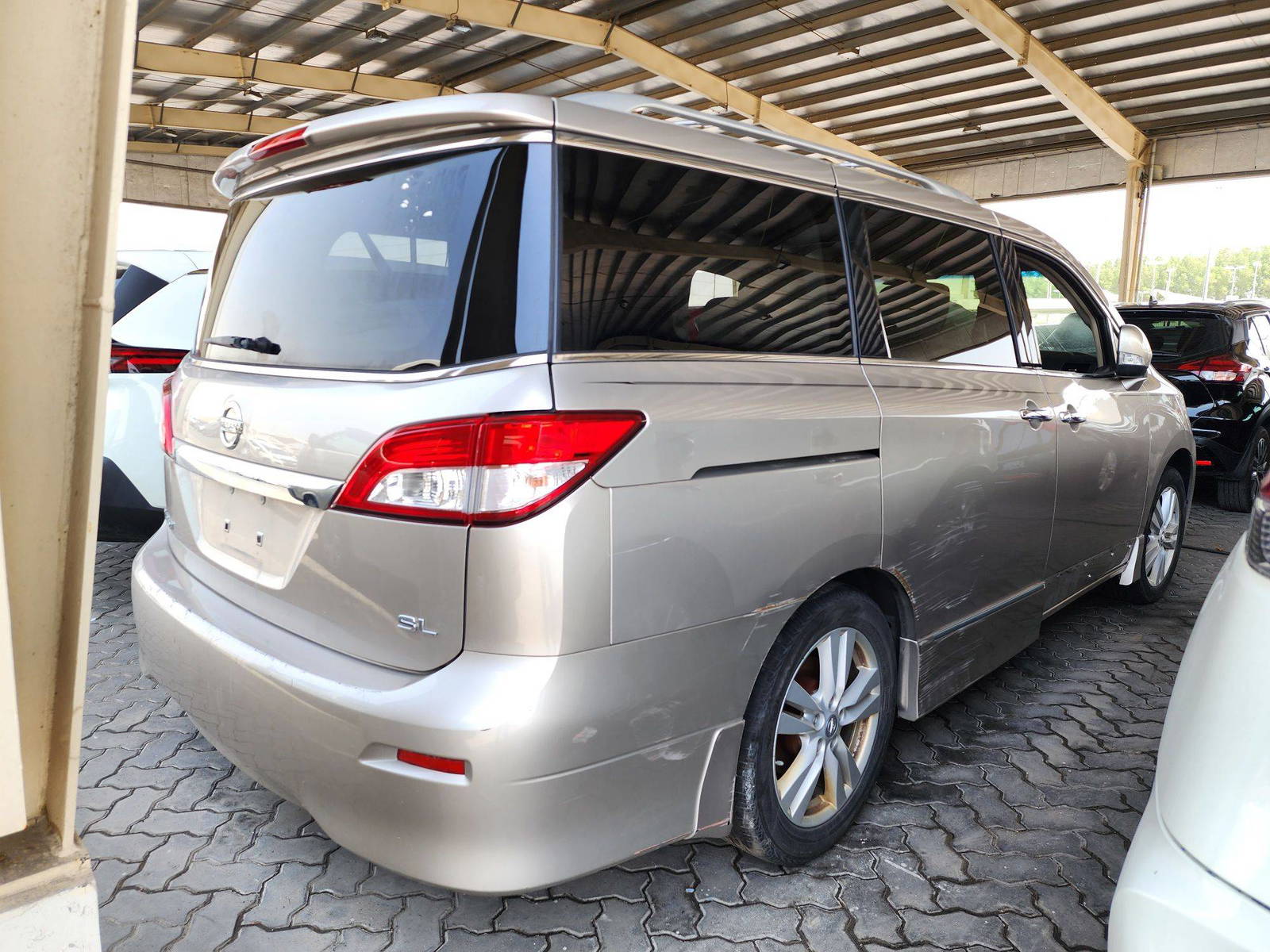 2011 NISSAN QUEST — 173144 Miles — Lot 7339 — Souq - Marhaba Auctions Used Cars - Image 3