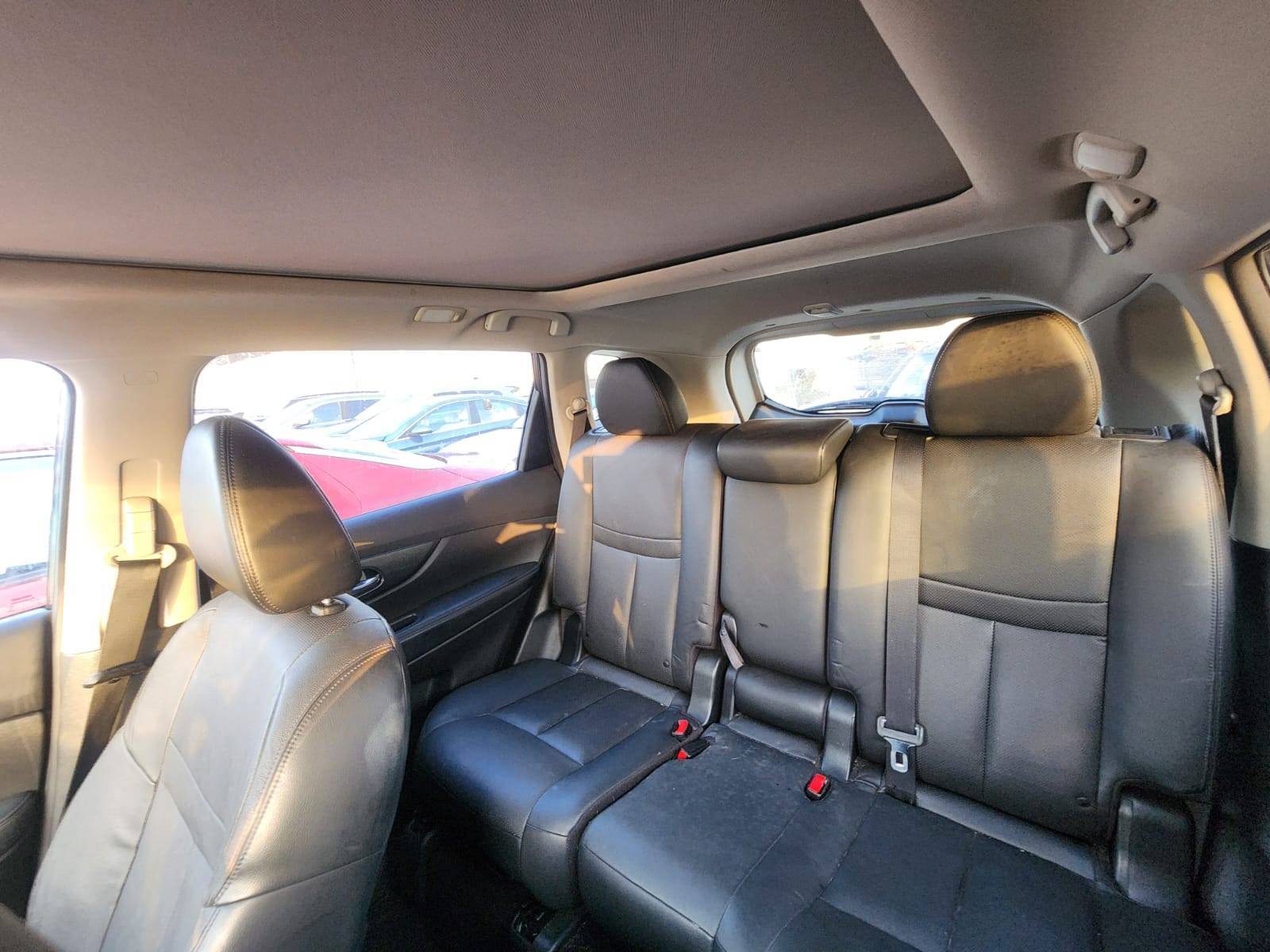 NISSAN ROGUE 2015 - Marhaba Auction Used Cars - Image 8
