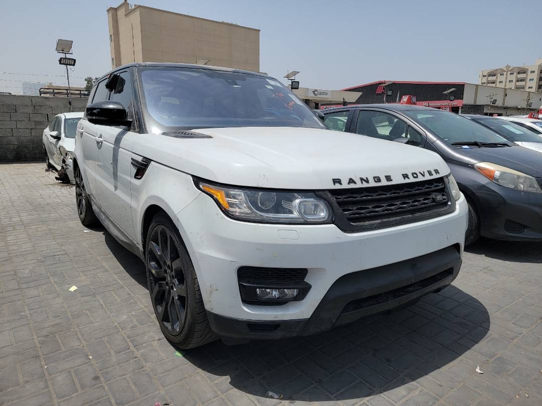 2016 LAND ROVER RANGE ROVER SPORT HSE — 106518 Miles — Lot 3805921 — Main - Marhaba Auctions Used Cars - Image 5