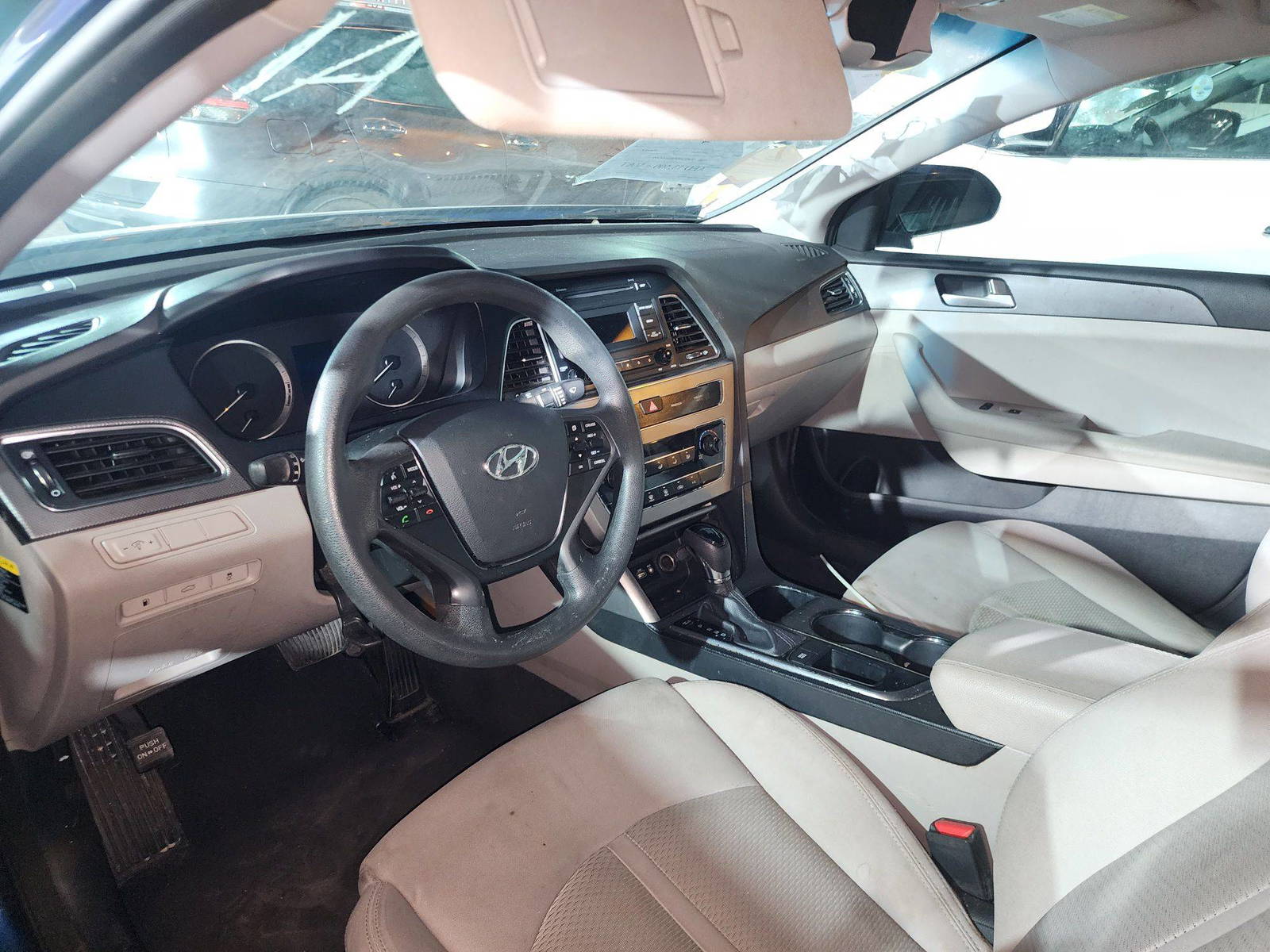 HYUNDAI SONATA 2015 - Marhaba Auction Used Cars - Image 17