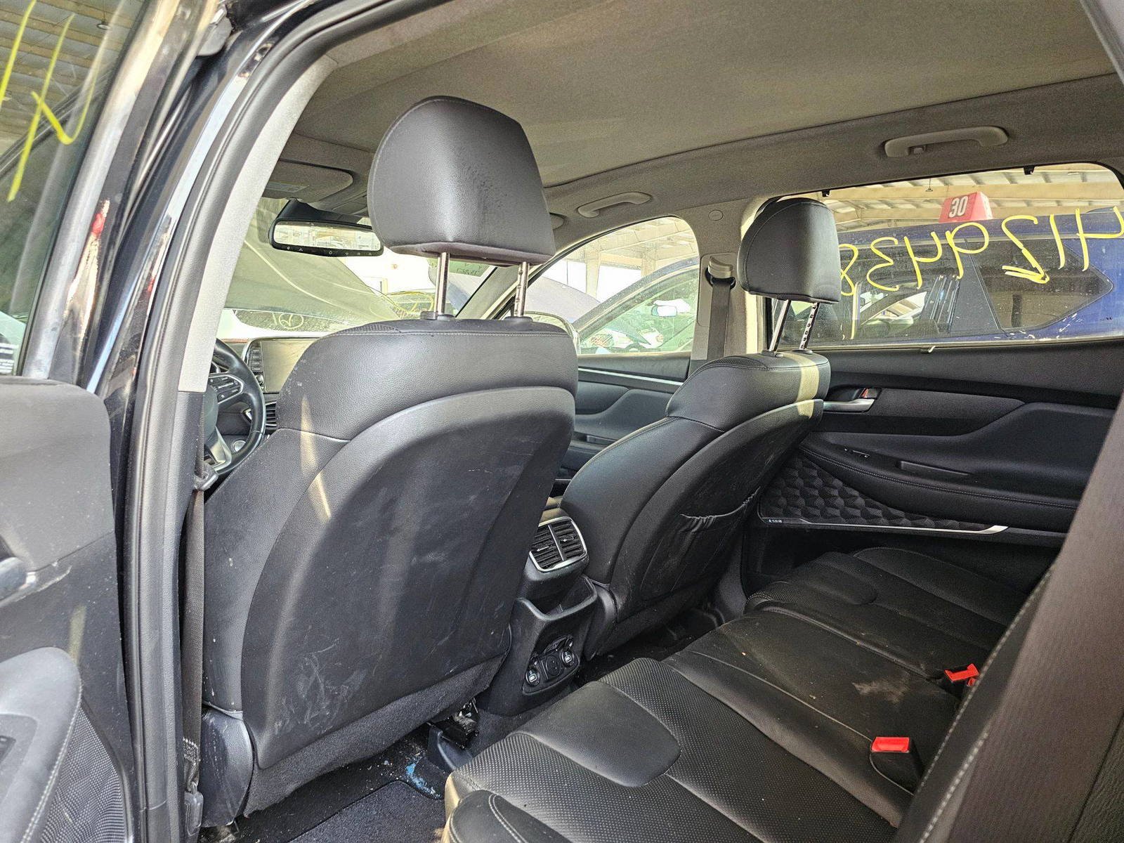 2019 HYUNDAI SANTA FE — 73327 Miles — Lot D5KH030630 — Souq - Marhaba Auctions Used Cars - Image 6