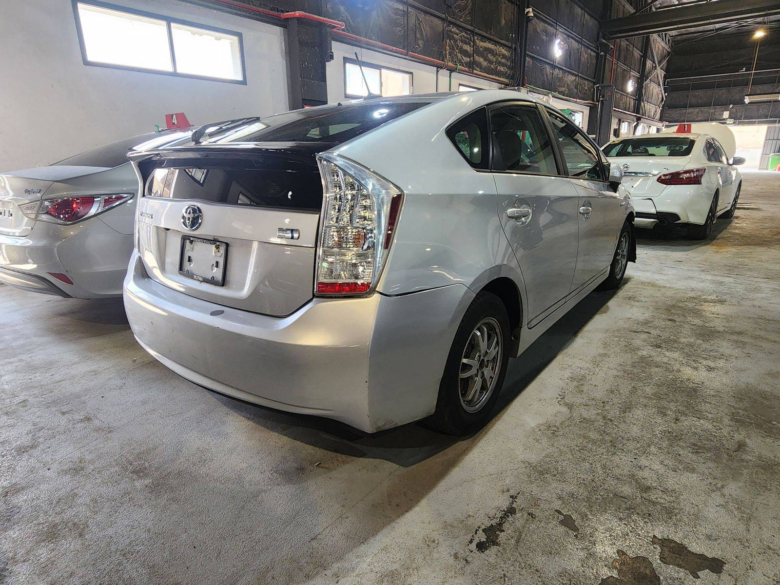 TOYOTA PRIUS 2010 - Marhaba Auction Used Cars - Image 3