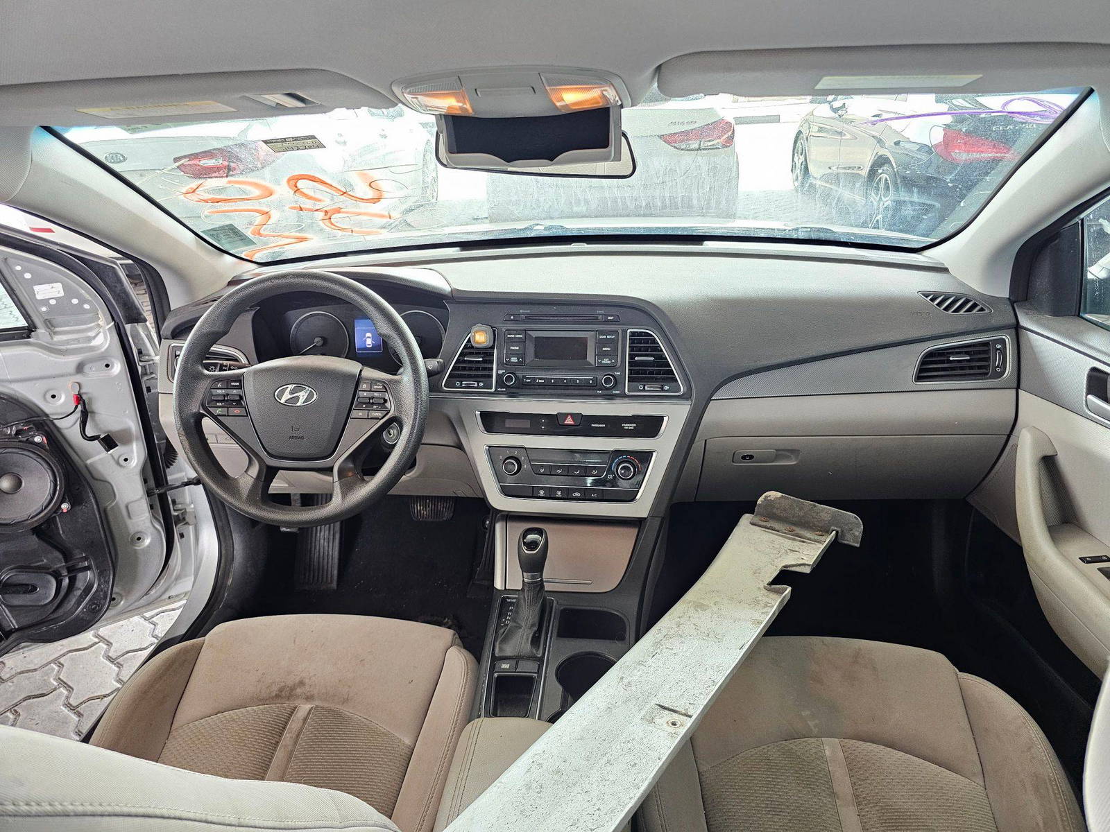2015 HYUNDAI SONATA — 143704 Miles — Lot 44641085 — Souq - Marhaba Auctions Used Cars - Image 6