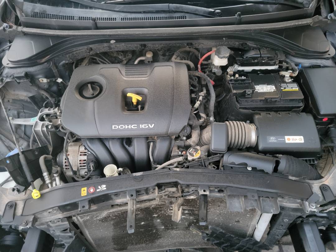 2018 HYUNDAI ELANTRA — 143114 Miles — Lot F4JH339689 — Main - Marhaba Auctions Used Cars - Image 7