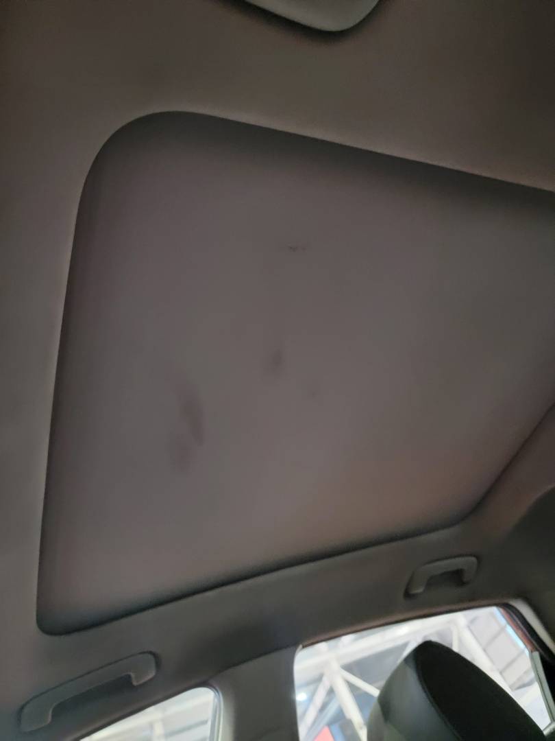 2019 KIA OPTIMA — 114342 Miles — Lot G330270 — Main - Marhaba Auctions Used Cars - Image 10