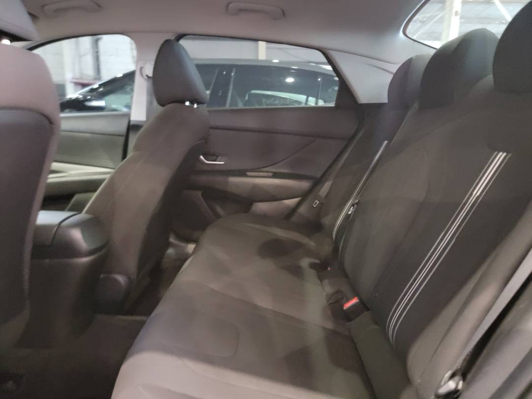 2021 HYUNDAI ELANTRA — 104807 KM — Lot MU101881 — Main - Marhaba Auctions Used Cars - Image 6