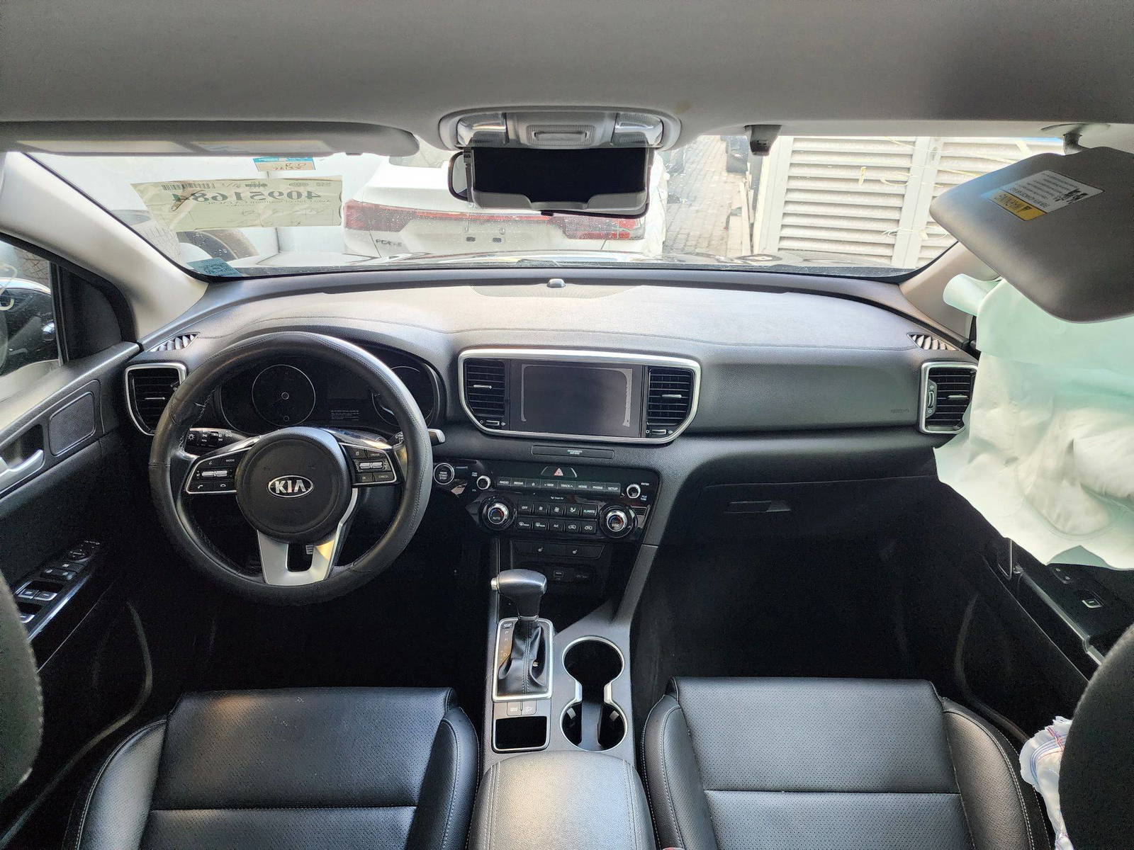 2020 KIA SPORTAGE — 76138 Miles — Lot 40951684 — Al Quoz - Marhaba Auctions Used Cars - Image 8