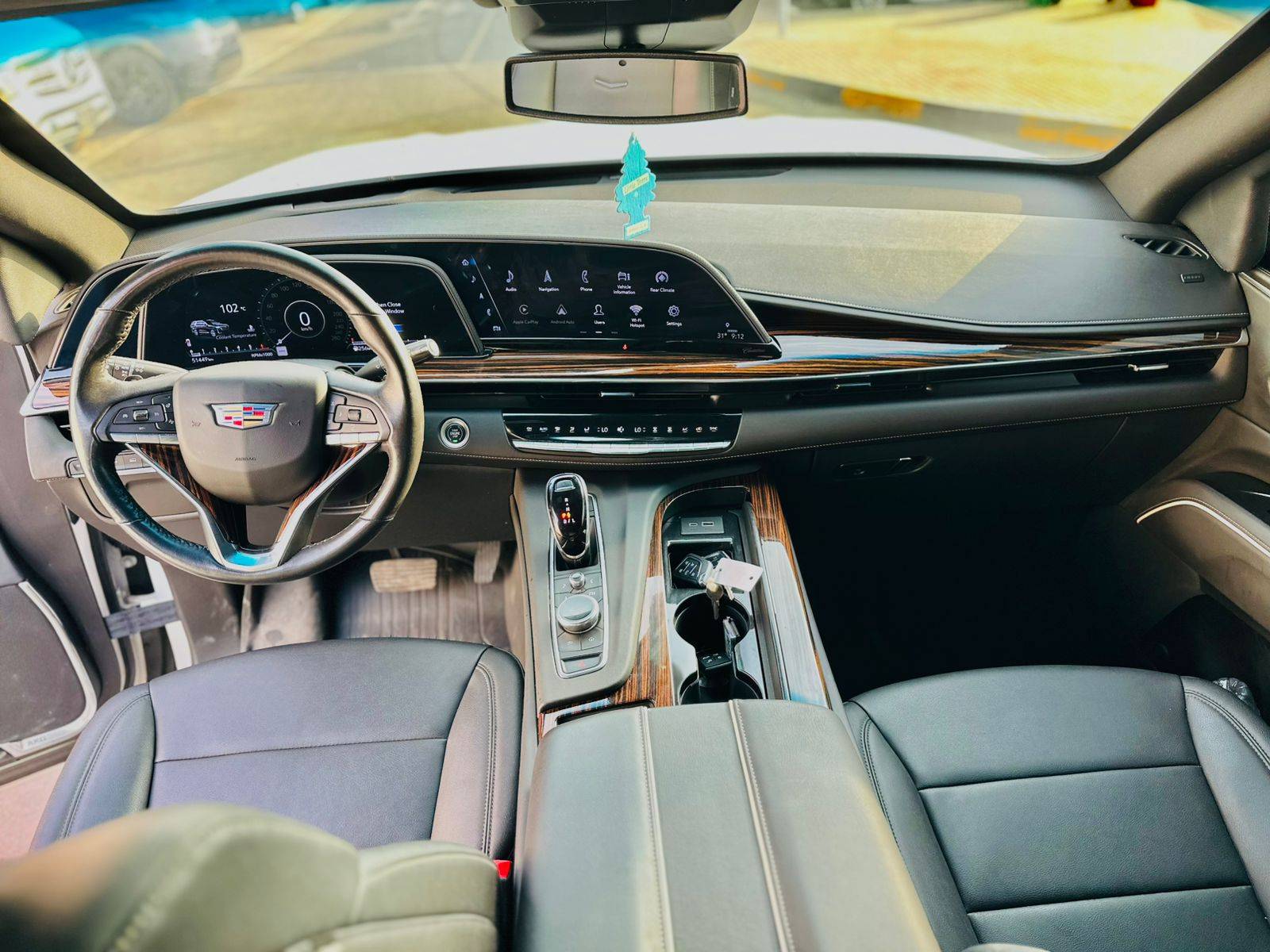 2022 CADILLAC ESCALADE — 51450 KM — Lot L5NR144571 — Souq - Marhaba Auctions Used Cars - Image 9