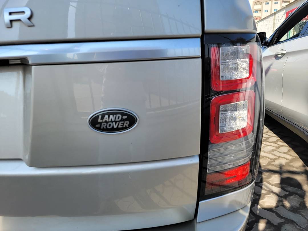 2014 LAND ROVER RANGE ROVER — 67386 Miles — Lot A139401 - Marhaba Auctions Used Cars - Image 10