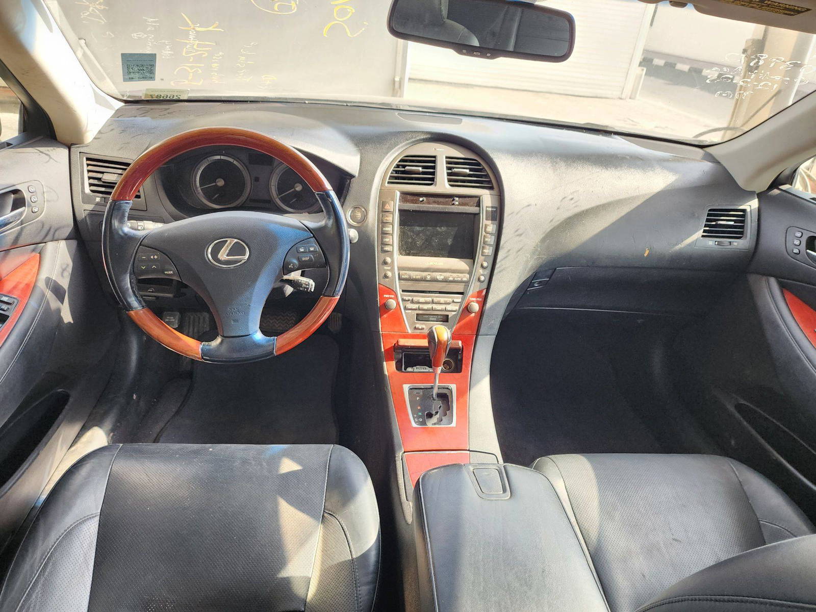 2007 LEXUS ES 350 — 108205 Miles — Lot 2039812 — Souq - Marhaba Auctions Used Cars - Image 7