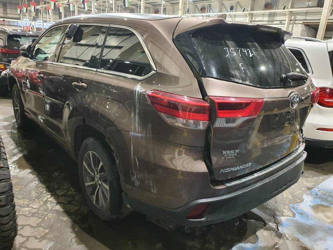 2017 TOYOTA HIGHLANDER — 132115 Miles — Lot 66842033 - Marhaba Auctions Used Cars - Image 3