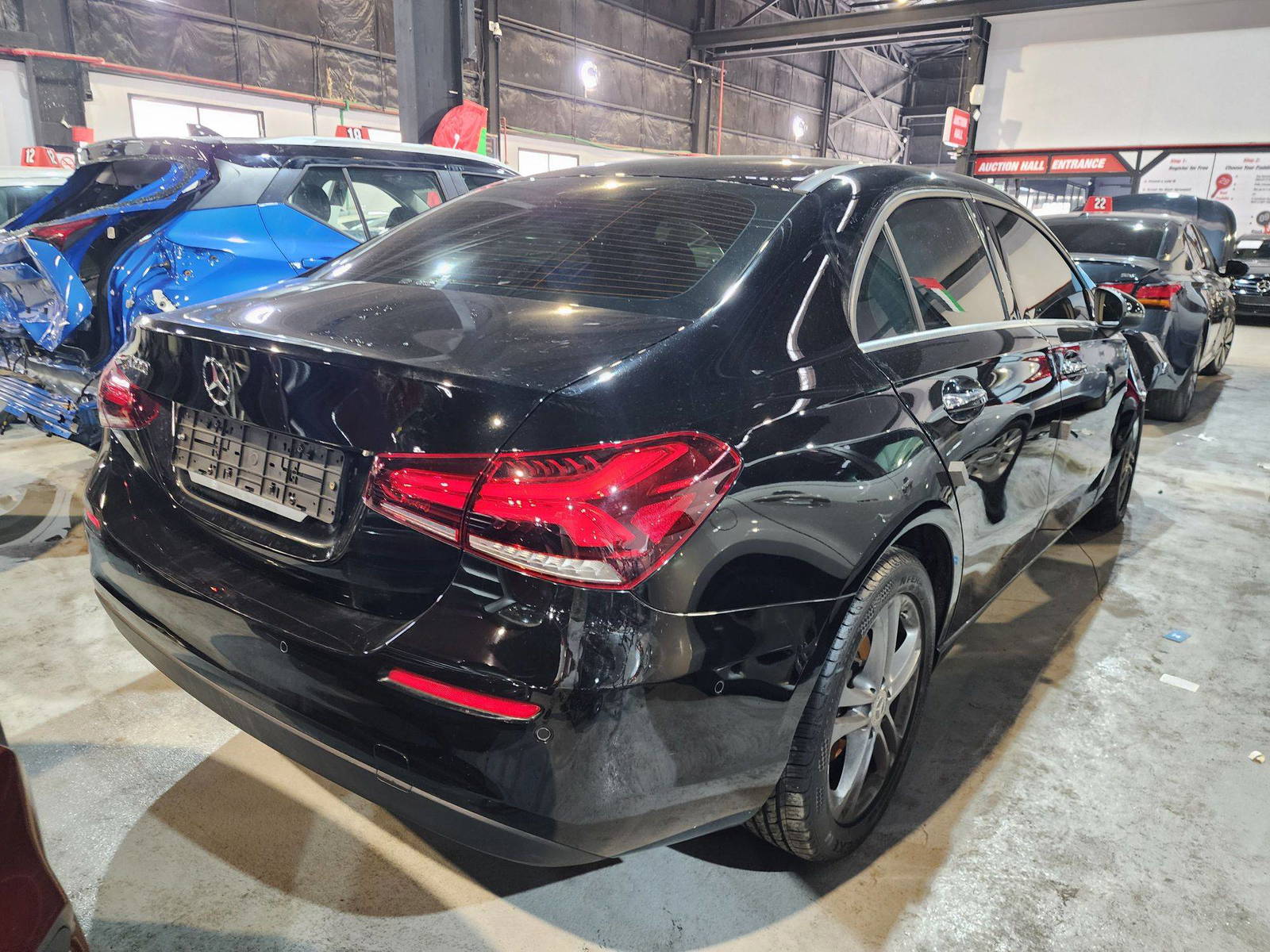 2020 MERCEDES BENZ A220 — 31767 KM — Lot 163677 — Souq - Marhaba Auctions Used Cars - Image 4