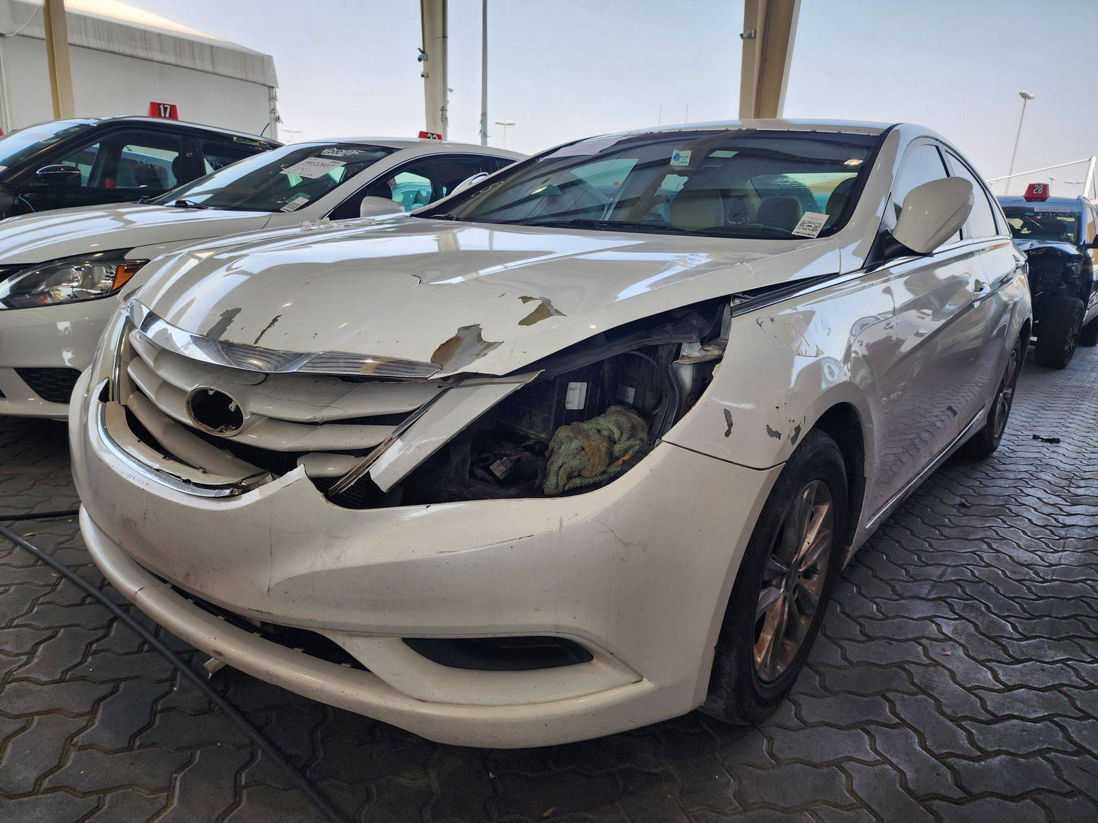 2012 HYUNDAI SONATA — 217816 Miles — Lot 46193034 — Souq - Marhaba Auctions Used Cars - Image 5