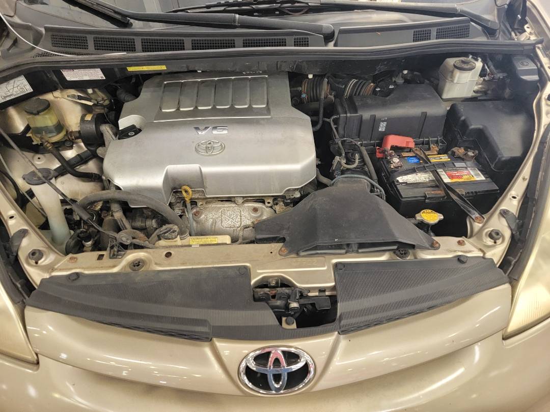 2009 TOYOTA SIENNA — 244608 Miles — Lot 47239654 — Ind. 12 - Marhaba Auctions Used Cars - Image 8