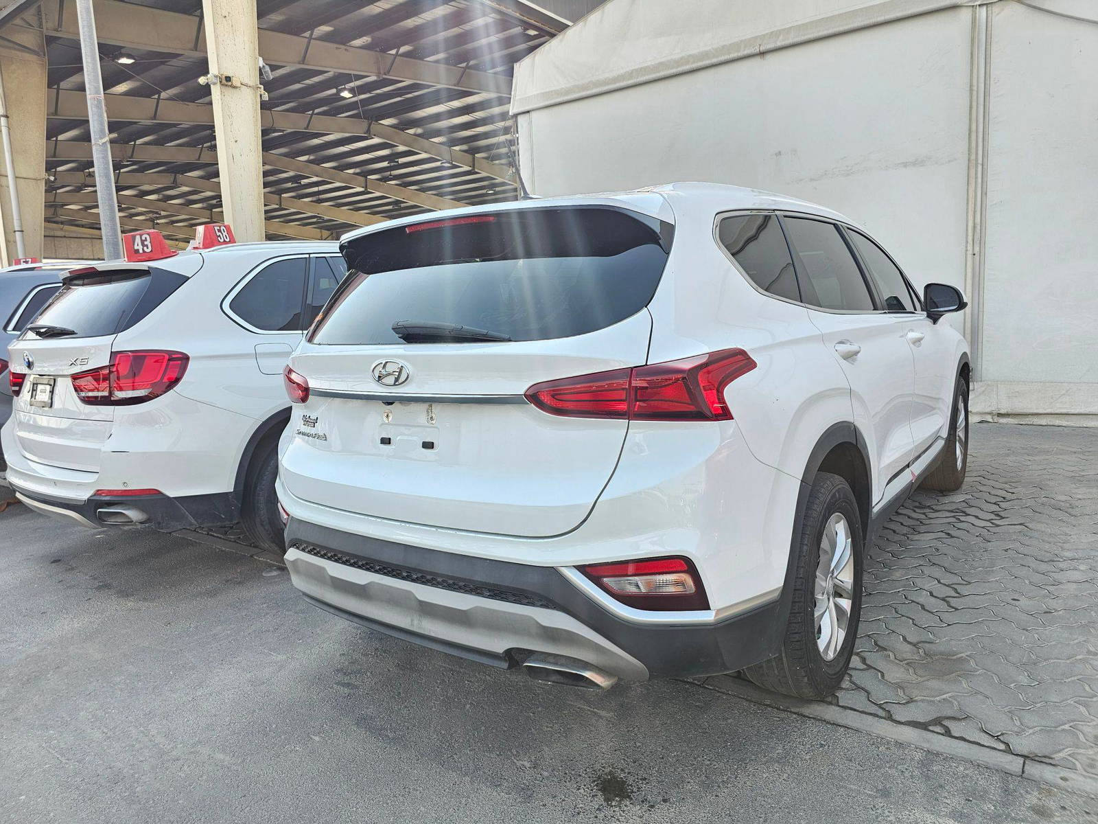2019 HYUNDAI SANTA FE — 137584 Miles — Lot KH100079 — Souq - Marhaba Auctions Used Cars - Image 3