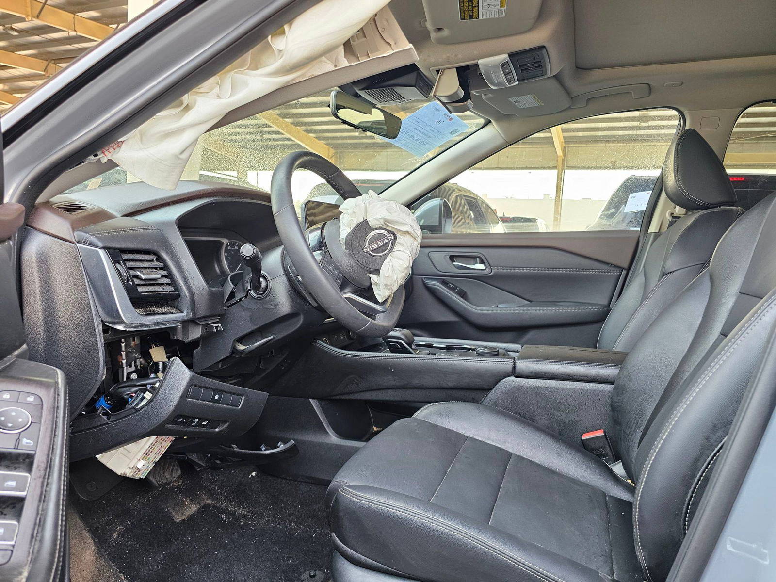 2023 NISSAN ROGUE — 13727 Miles — Lot XPC848728 — Souq - Marhaba Auctions Used Cars - Image 8