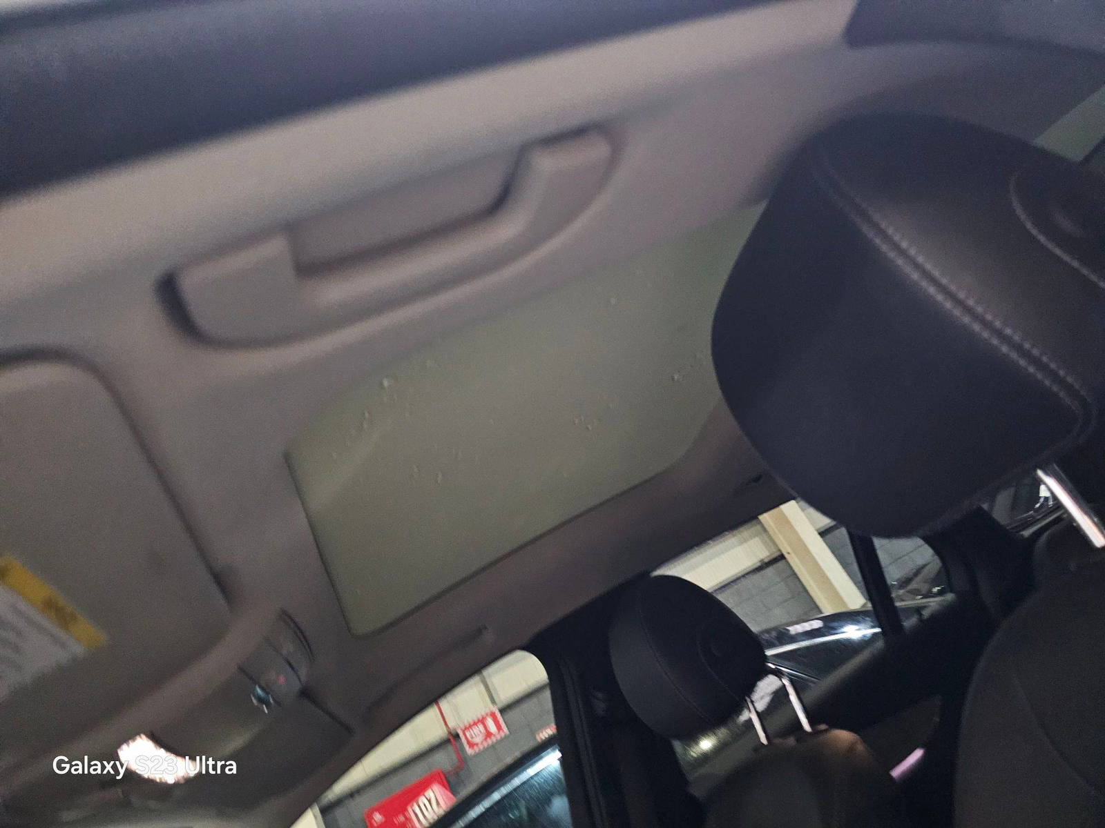 MERCEDES BENZ GLC 350E 2019 - Marhaba Auction Used Cars - Image 10