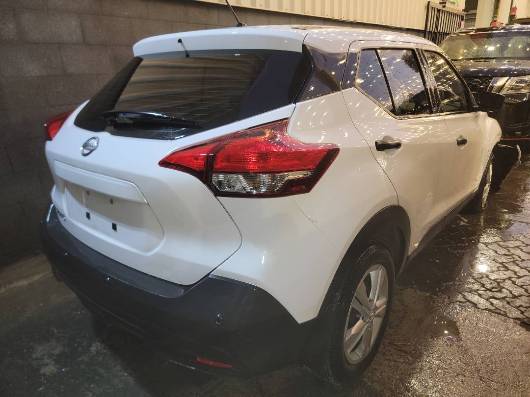 2020 NISSAN KICKS — 82927 Miles — Lot 37714835 - Marhaba Auctions Used Cars - Image 3