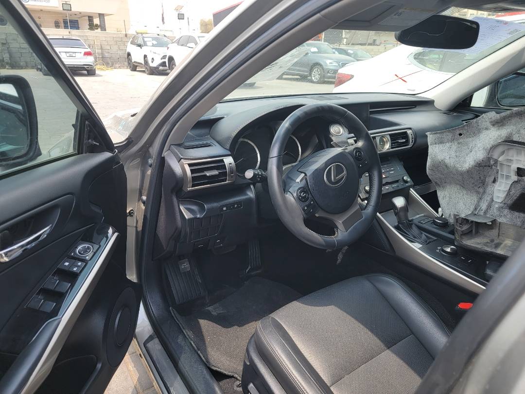 2015 LEXUS IS 250 — 166104 Miles — Lot 5062149 — Main - Marhaba Auctions Used Cars - Image 6