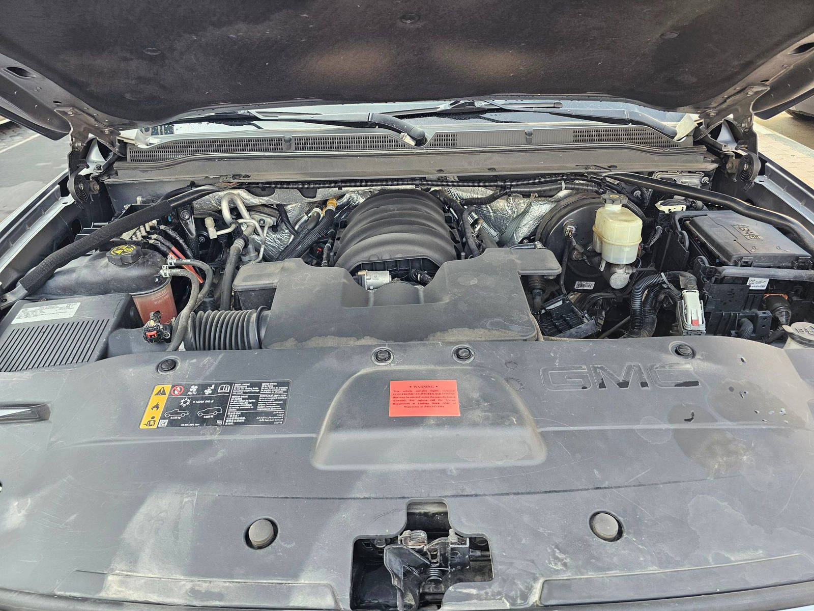 GMC YUKON 2018 - Marhaba Auction Used Cars - Image 11