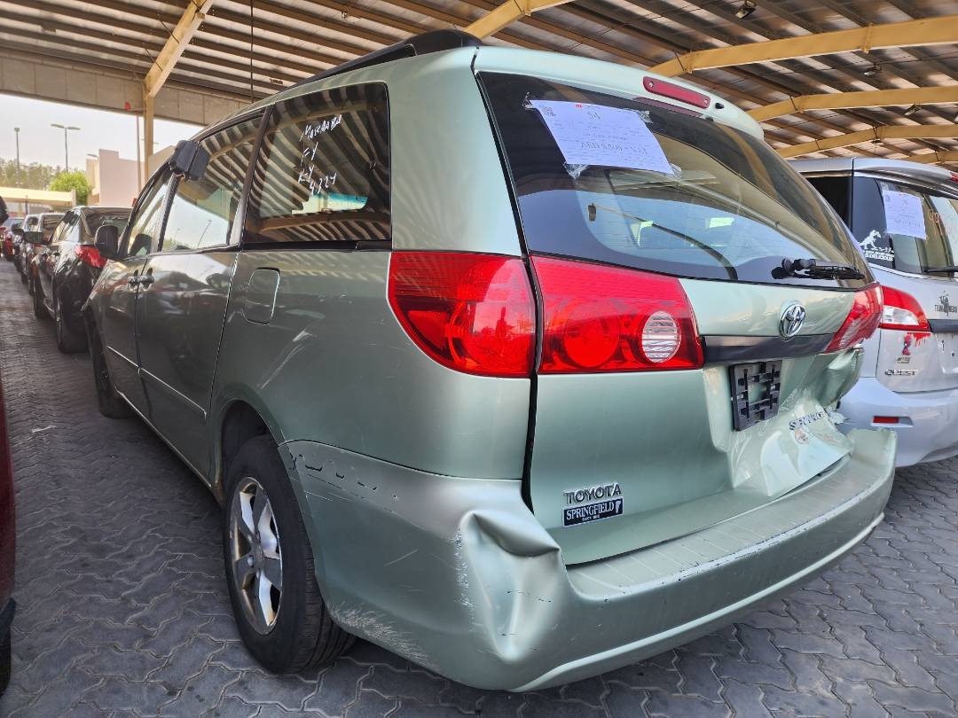 2009 TOYOTA SIENNA — 209434 Miles — Lot 39007829 — Main - Marhaba Auctions Used Cars - Image 8