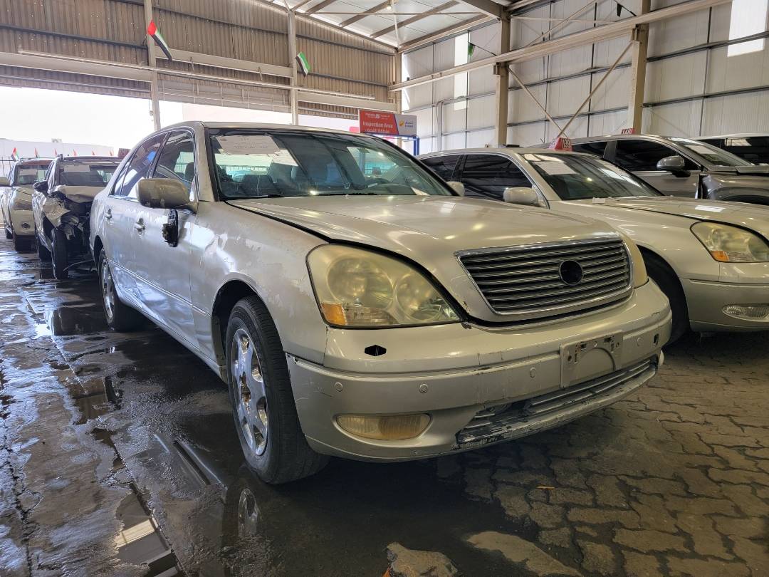 2001 LEXUS LS 430 — 183442 Miles — Lot 10023322 — Main - Marhaba Auctions Used Cars - Image 4