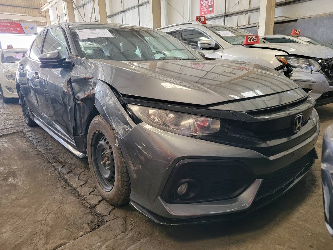 2019 HONDA CIVIC — 71090 KM — Lot KU301725 — Main - Marhaba Auctions Used Cars - Image 5