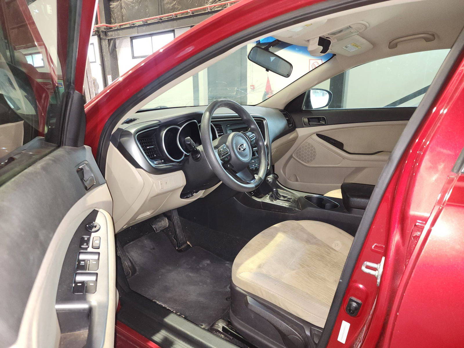 2015 KIA OPTIMA — 105600 Miles — Lot 504216 — Main - Marhaba Auctions Used Cars - Image 9