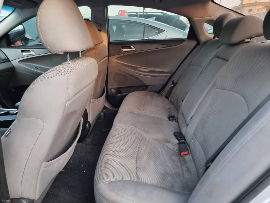 2013 HYUNDAI SONATA — 185858 Miles — Lot 125487 — Souq - Marhaba Auctions Used Cars - Image 6
