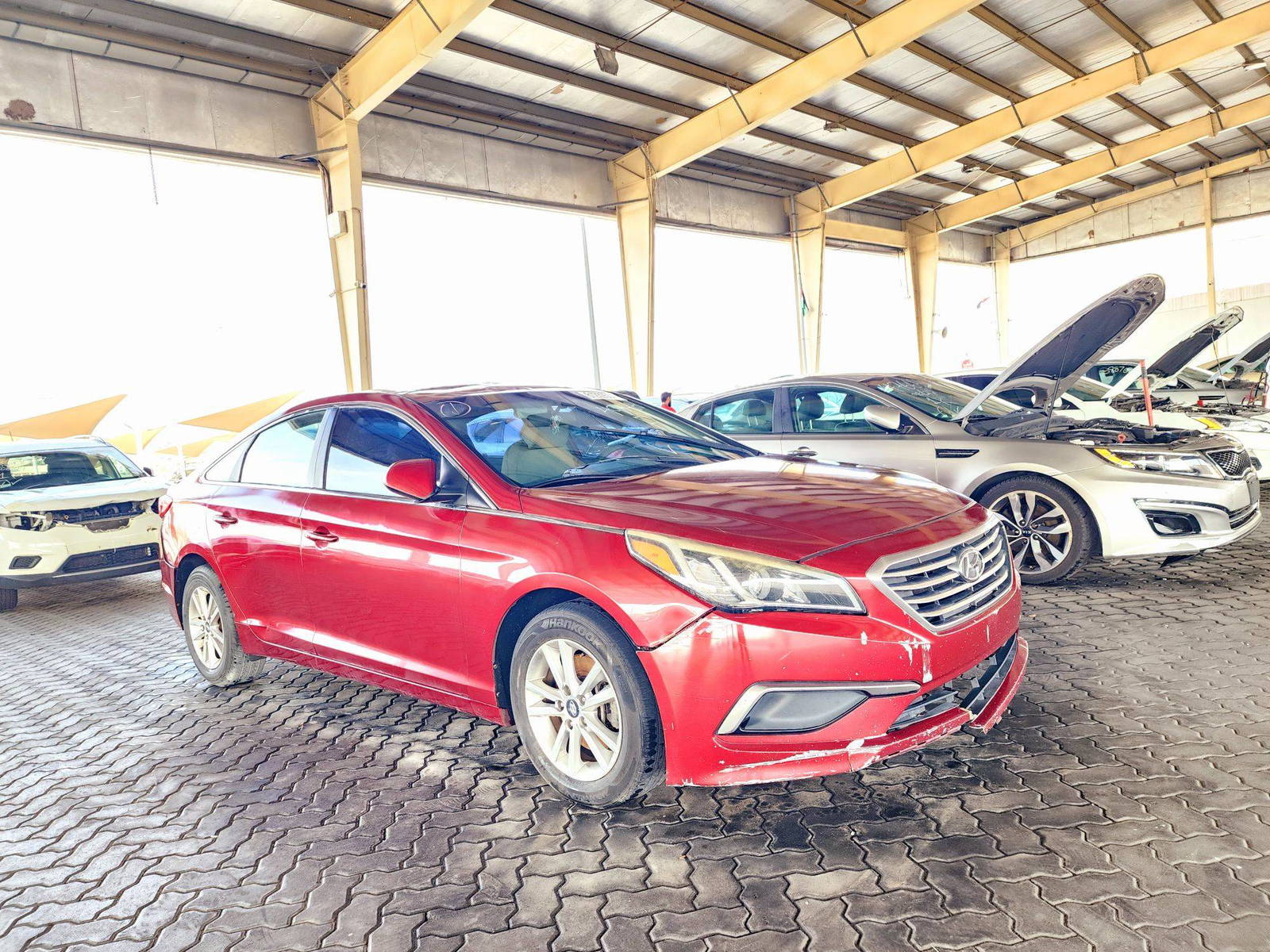 2016 HYUNDAI SONATA — 155620 Miles — Lot 61239554 — Souq - Marhaba Auctions Used Cars - Image 4