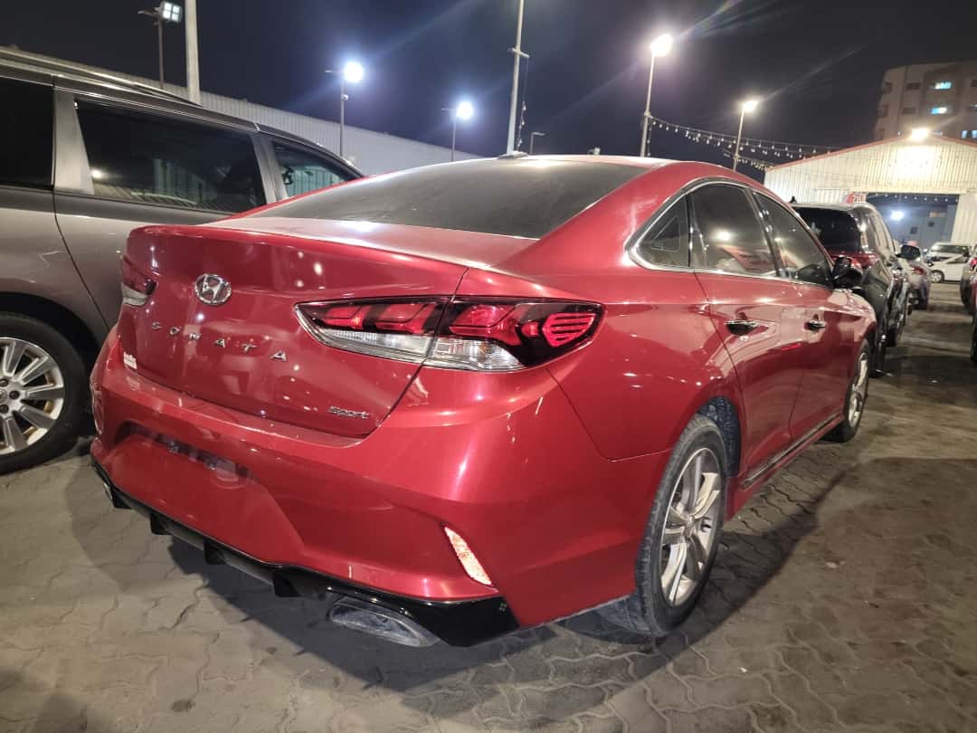 HYUNDAI SONATA SPORT