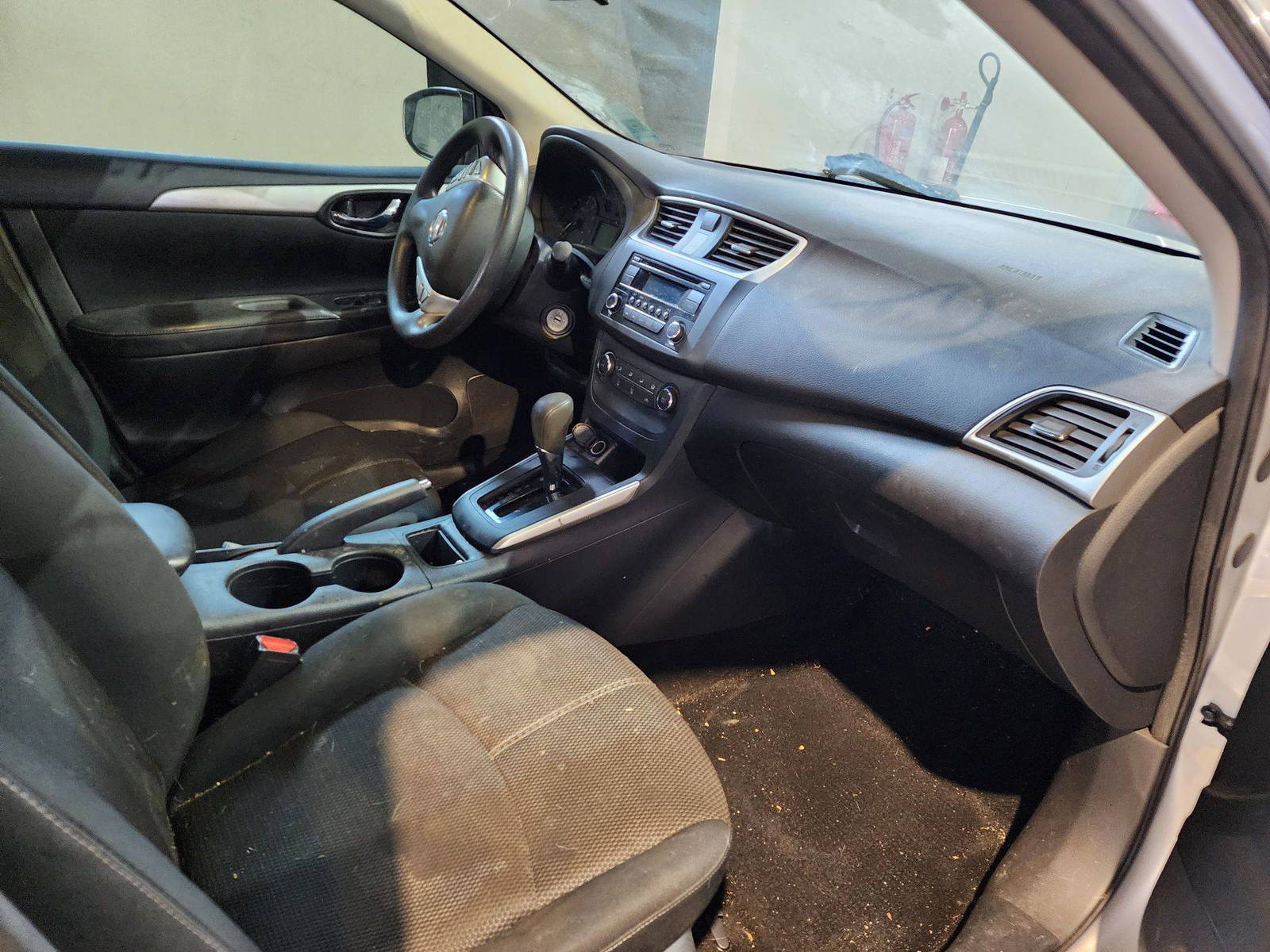 2016 NISSAN SENTRA — 198662 Miles — Lot 57489634 — Al Quoz - Marhaba Auctions Used Cars - Image 8