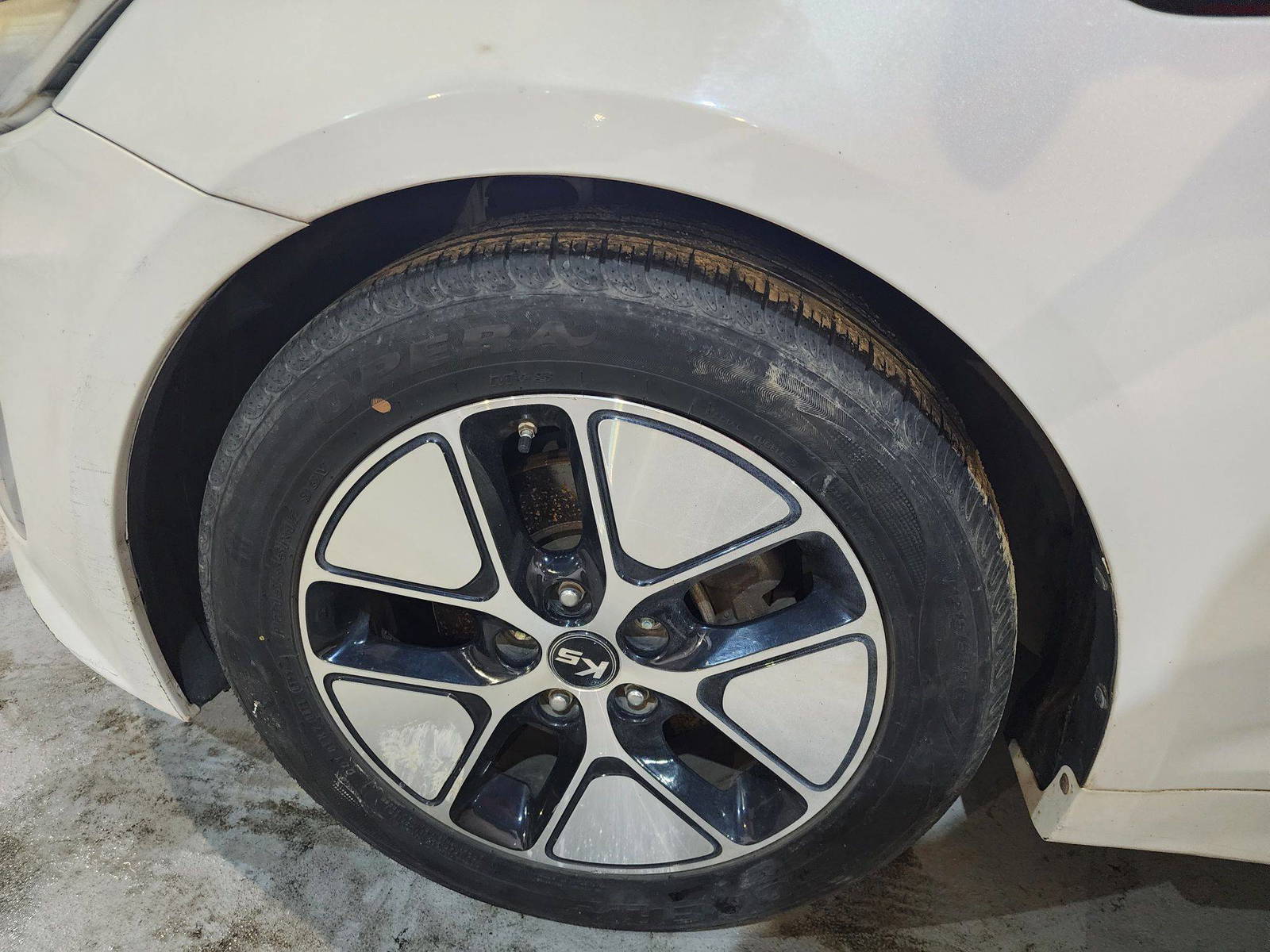 2012 KIA K5 — 90664 KM — Lot 013049 — Souq - Marhaba Auctions Used Cars - Image 13