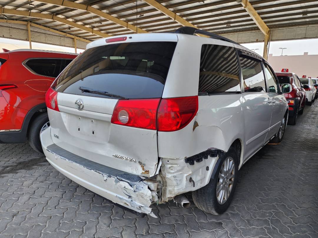 2008 TOYOTA SIENNA — 208444 Miles — Lot 39190752 — Souq - Marhaba Auctions Used Cars - Image 5