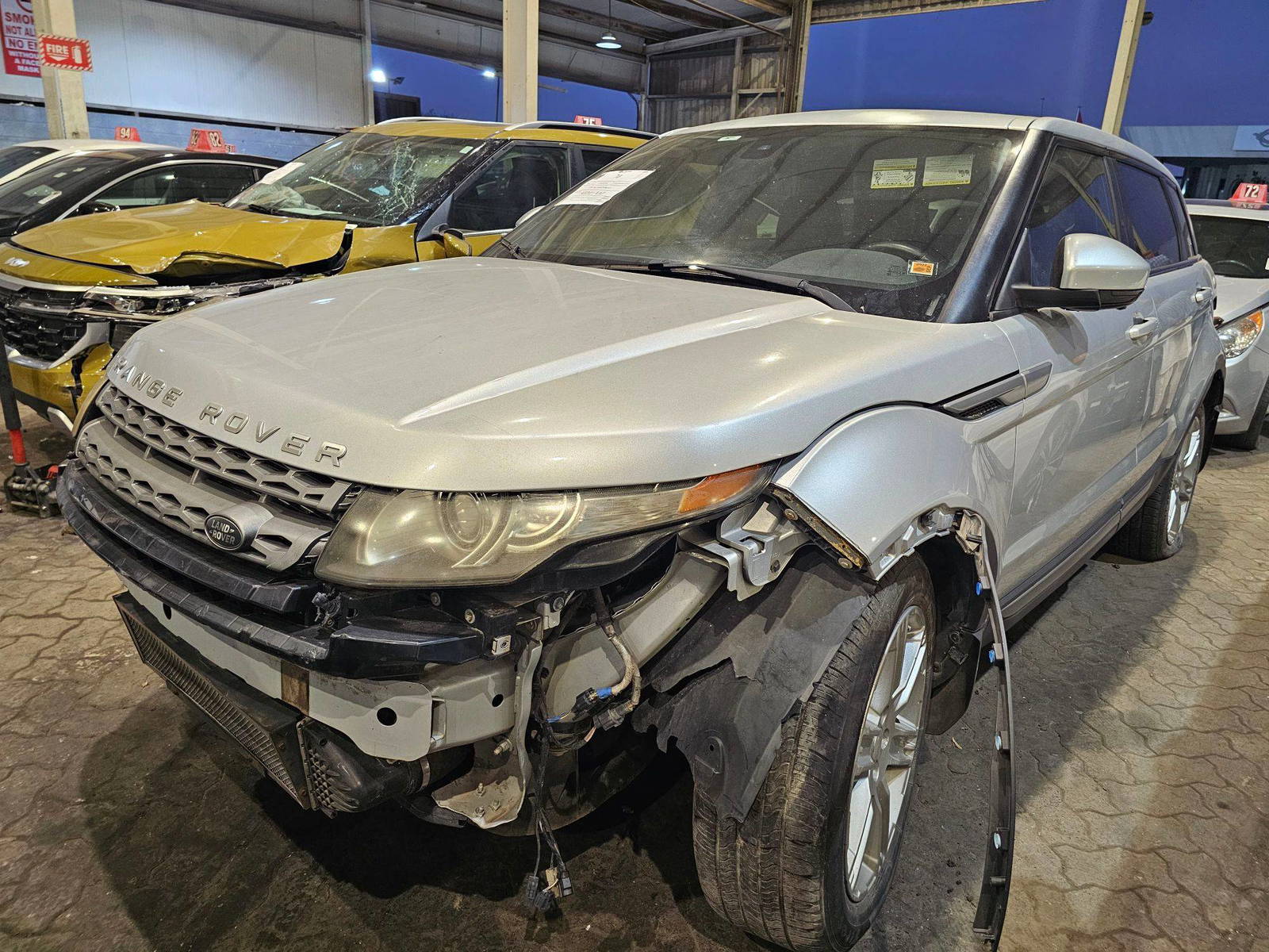 2015 LAND ROVER RANGE ROVER EVOQUE — 90573 Miles — Lot 43536514 — Main - Marhaba Auctions Used Cars - Image 6