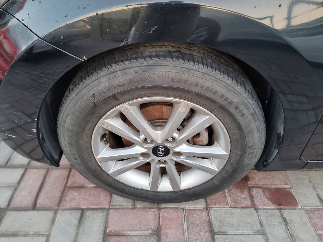 2011 HYUNDAI ELANTRA — 272109 Miles — Lot 215478 — Ind. 12 - Marhaba Auctions Used Cars - Image 11