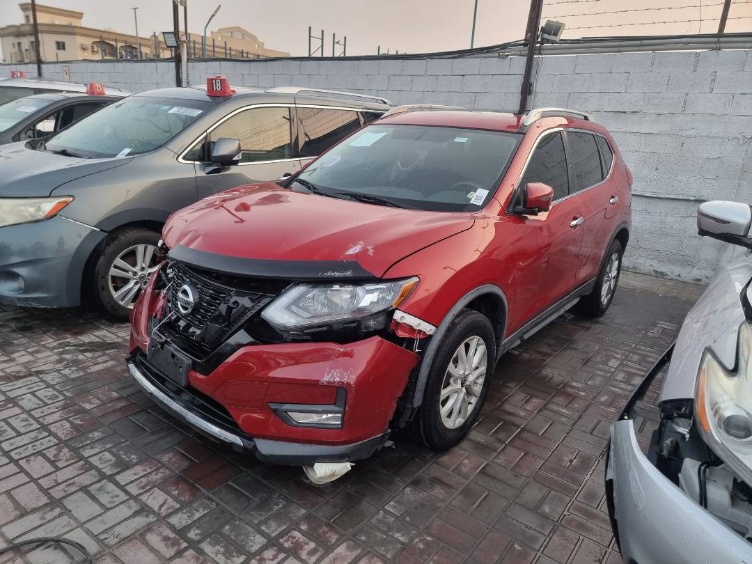NISSAN ROGUE 2017 view 2