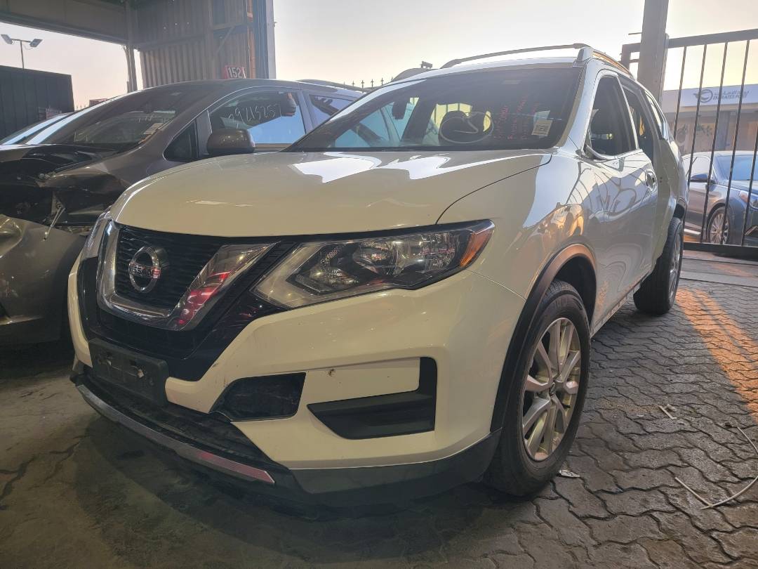 2017 NISSAN ROGUE — 103160 Miles — Lot 545361 — Main - Marhaba Auctions Used Cars - Image 4