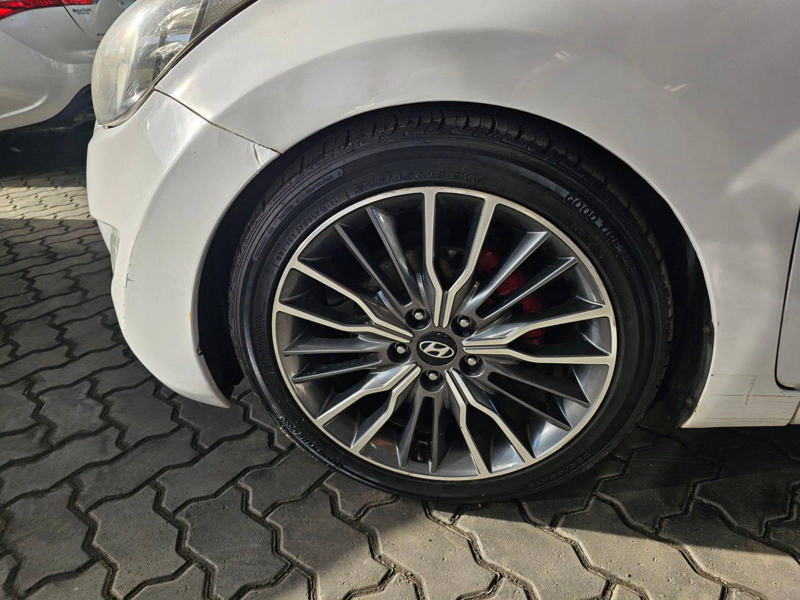 HYUNDAI AVANTE 2012 - Marhaba Auction Used Cars - Image 10