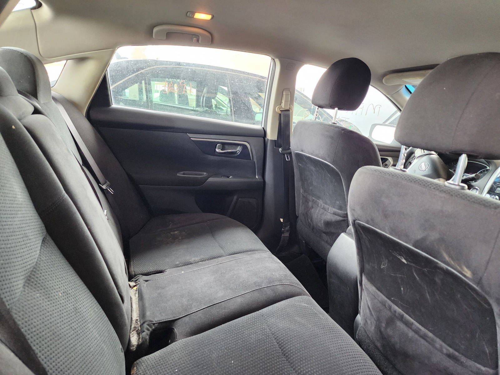 2014 NISSAN ALTIMA — 205514 Miles — Lot 46013054 — Souq - Marhaba Auctions Used Cars - Image 4