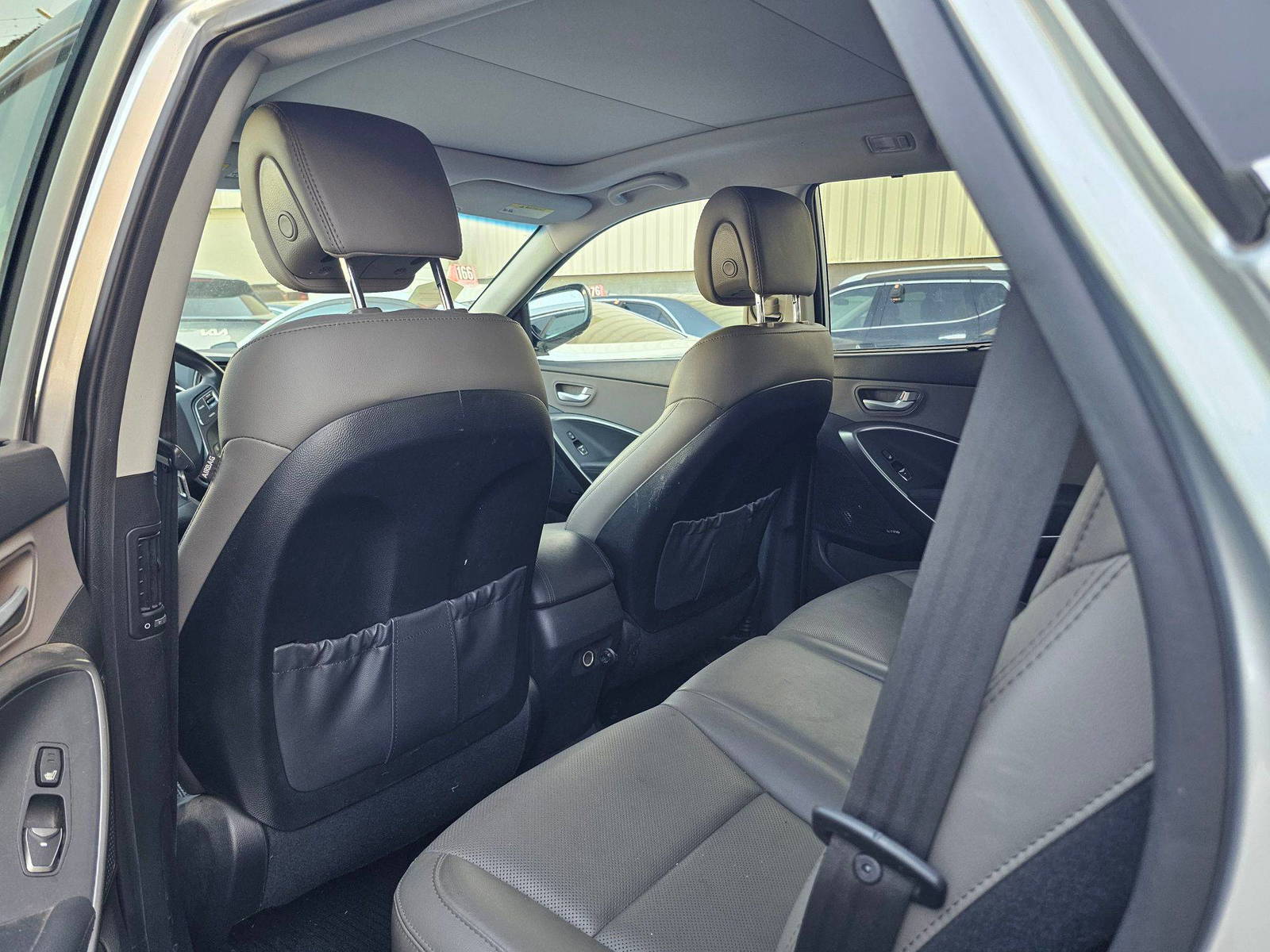 HYUNDAI SANTA FE SPORT 2018 - Marhaba Auction Used Cars - Image 7
