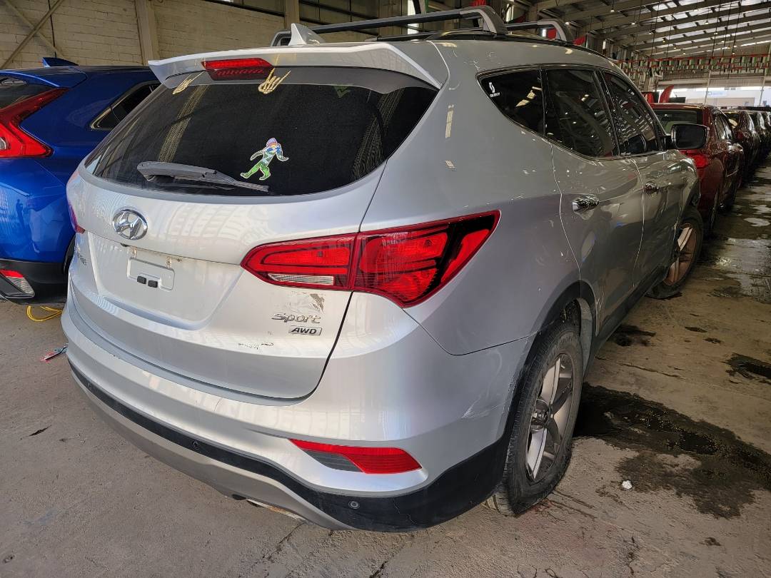 2017 HYUNDAI SANTA FE — 114989 Miles — Lot XHG487567 — Main - Marhaba Auctions Used Cars - Image 3