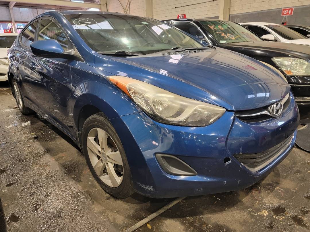 2013 HYUNDAI ELANTRA — 114556 Miles — Lot 62686593 - Marhaba Auctions Used Cars - Image 6