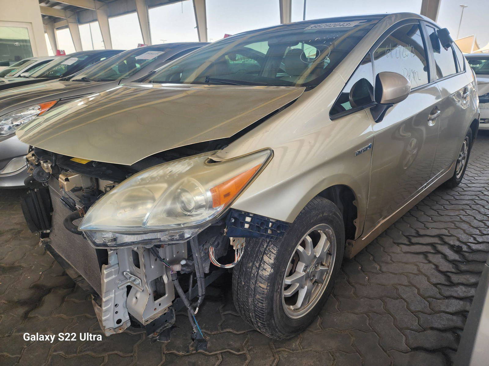 2010 TOYOTA PRIUS — 274992 Miles — Lot 66292043 - Marhaba Auctions Used Cars - Image 4