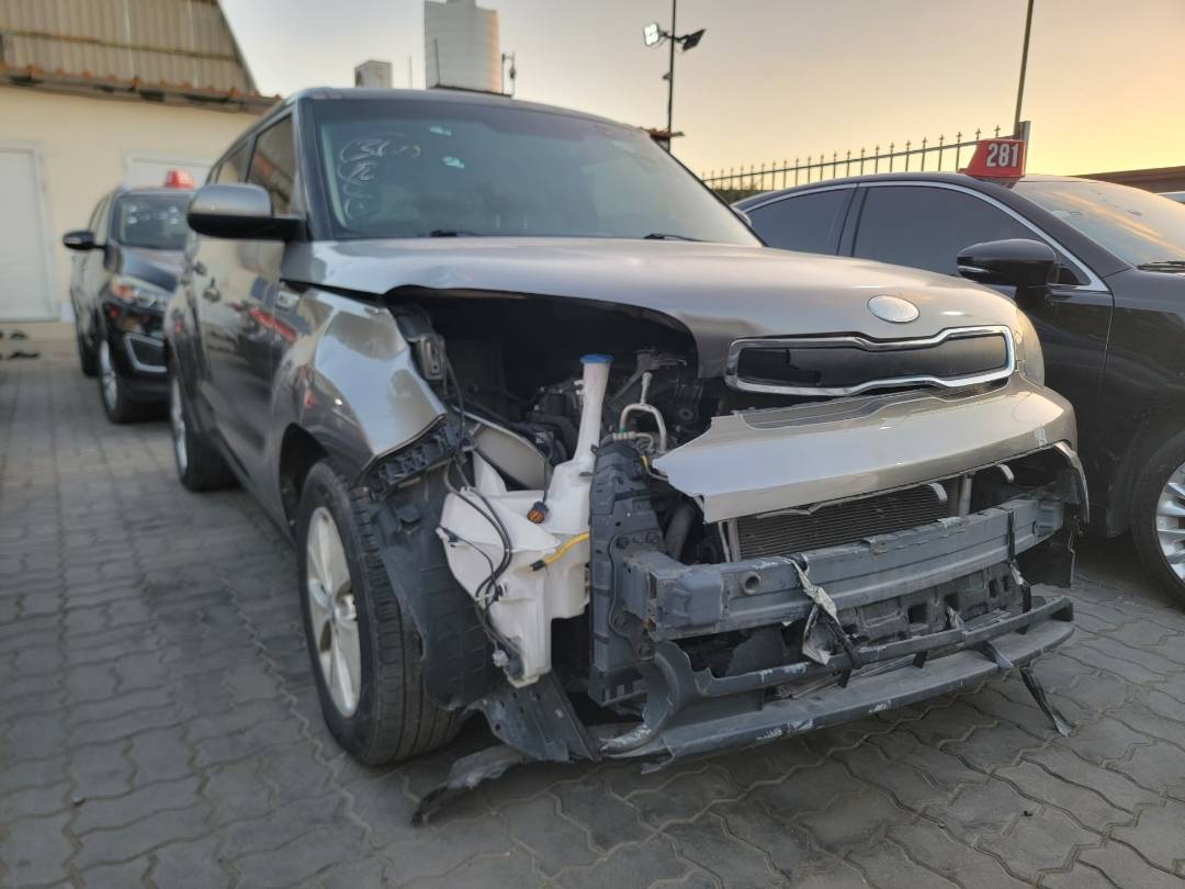 2015 KIA SOUL — 105393 Miles — Lot 7154538 — Main - Marhaba Auctions Used Cars - Image 4