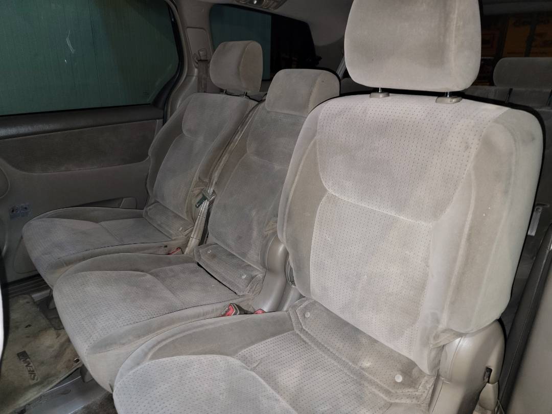 2007 TOYOTA SIENNA — 466544 Miles — Lot 66297543 - Marhaba Auctions Used Cars - Image 7