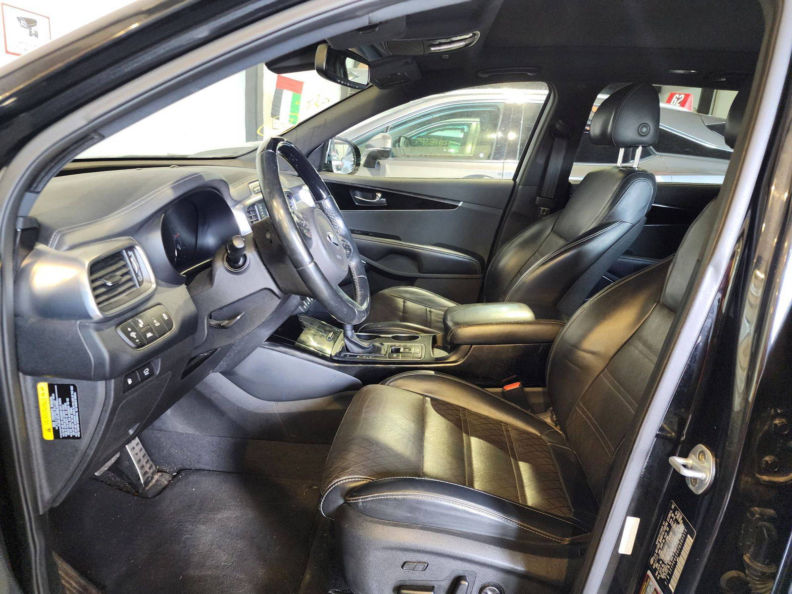 2018 KIA SORENTO — 74206 Miles — Lot 76900144 — Al Quoz - Marhaba Auctions Used Cars - Image 9