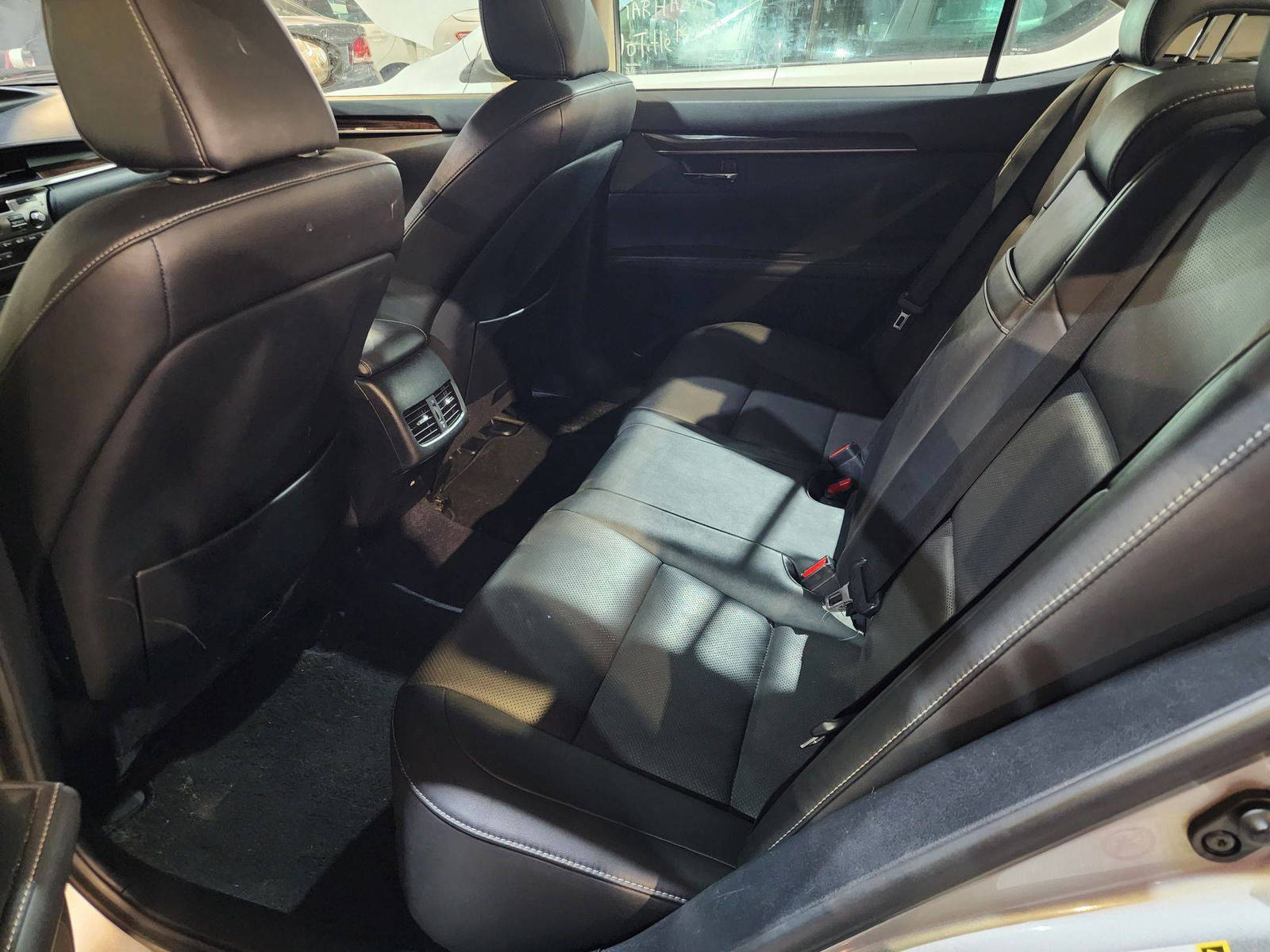 2015 LEXUS ES 350 — 204693 Miles — Lot 7F2160173 — Ind. 12 - Marhaba Auctions Used Cars - Image 7