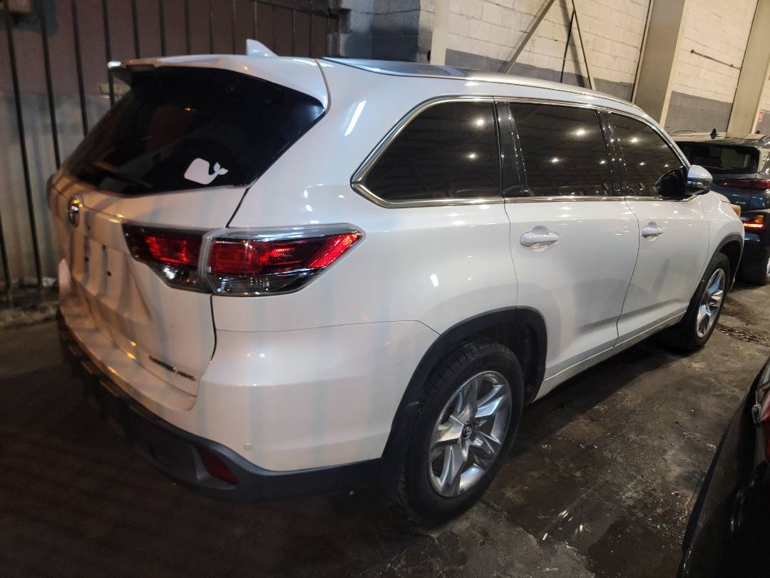 2016 TOYOTA HIGHLANDER — 134044 Miles — Lot 277503 - Marhaba Auctions Used Cars - Image 4
