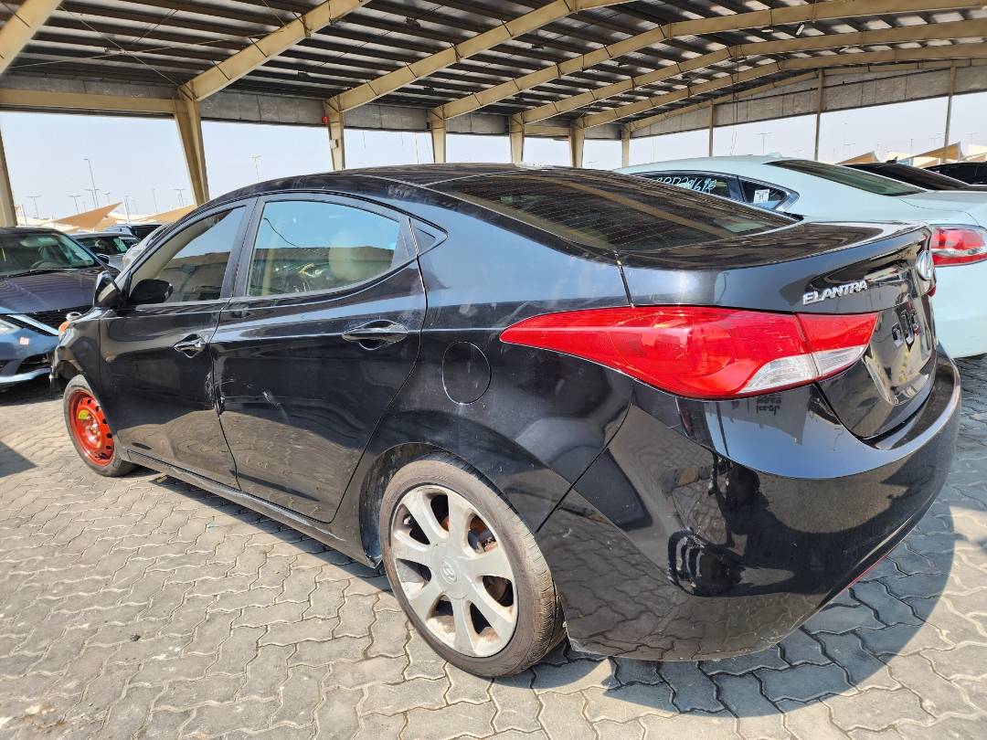 2013 HYUNDAI ELANTRA — 141445 Miles — Lot 53905494 — Souq - Marhaba Auctions Used Cars - Image 5